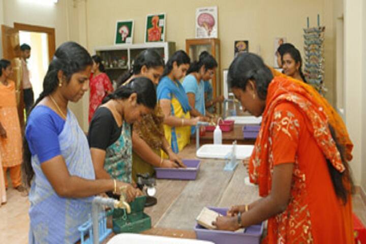 Mar Thoma Teachers Training College campus in Edakulam, Kerala, India — photo 6