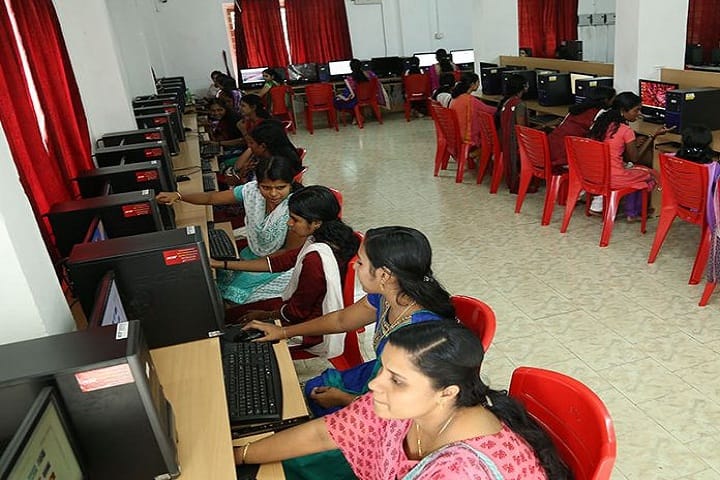 St Mary's Women's College for Teacher Education campus in Thiruvalla, Kerala, India — photo 2