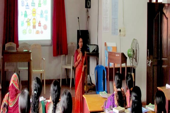 SN Training College campus in Ernakulam, Kerala, India — photo 2