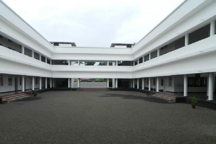 St Xavier's Training College for Women campus in Aluva, Kerala, India — photo 1