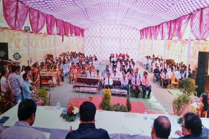 P Wadhwani College of Pharmacy campus in Yavatmal, Maharashtra, India — photo 5