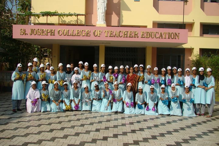 St Joseph College of Teacher Education for Women campus in Ernakulam, Kerala, India — photo 5