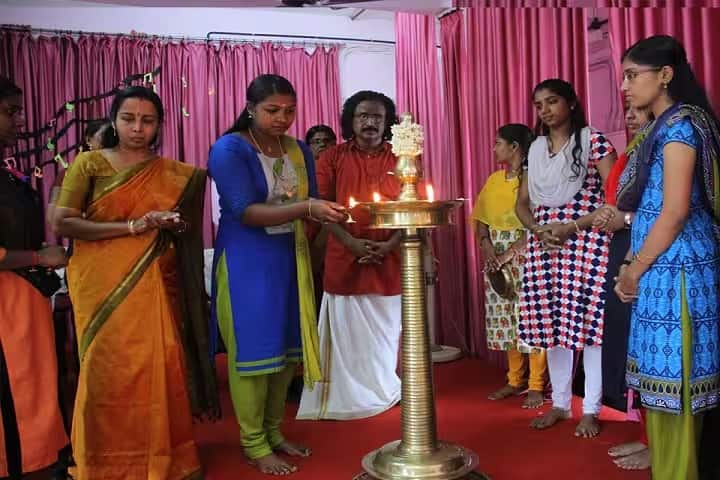 SNM Training College campus in Moothakunnam, Kerala, India — photo 6