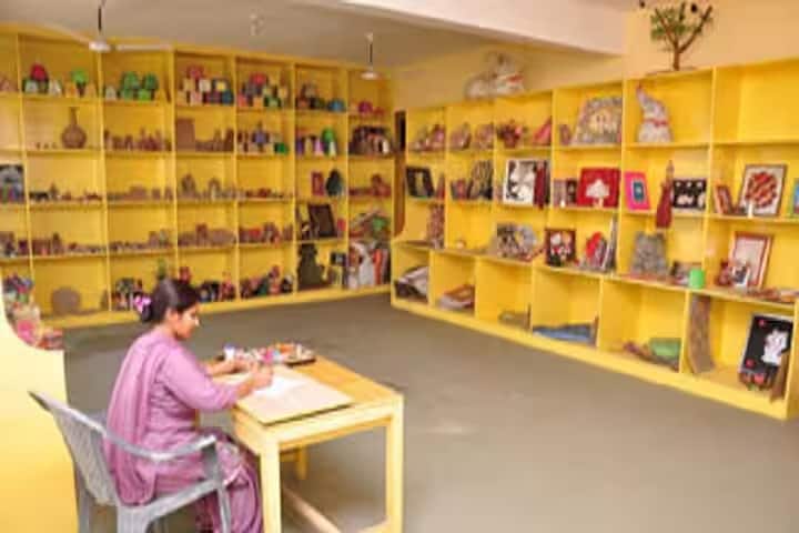 Hari Om Shiv Om College of Education campus in Yamuna Nagar, Haryana, India — photo 5