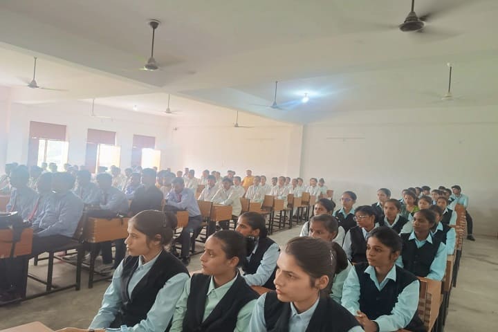 Shri Gulab Singh College of Pharmacy campus in Auraiya, Uttar Pradesh, India — photo 3