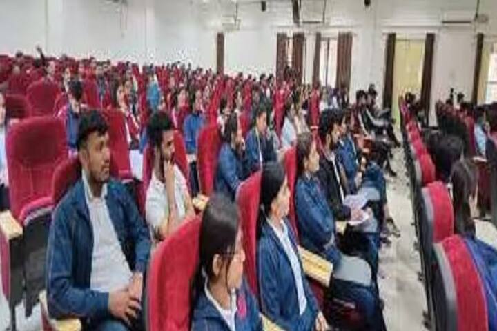 Uttarakhand Sanskrit University campus in Haridwar, Uttarakhand, India — photo 4