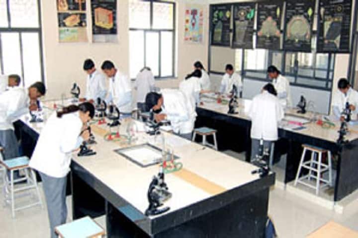 Shri Dhaneshwari Manav Vikas Mandal's Diploma in Pharmacy Institute campus in Aurangabad, Maharashtra, India — photo 6