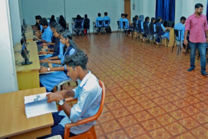 SNDP Yogam Arts and Science College campus in Kalichanadukam, Kerala, India — photo 4