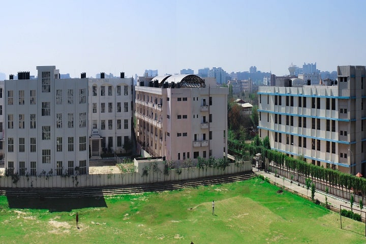 IEC College of Engineering and Technology campus in Greater Noida, Uttar Pradesh, India — photo 4