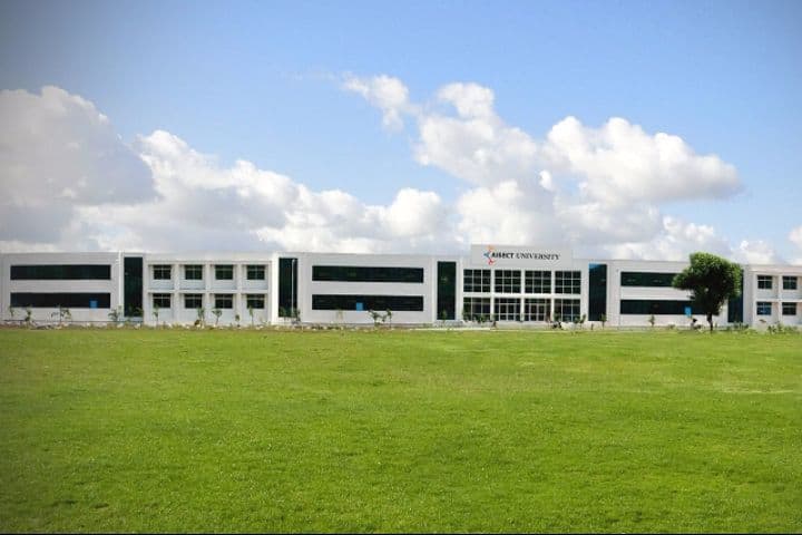 Rabindranath Tagore University, Raisen campus in Raisen, Madhya Pradesh, India