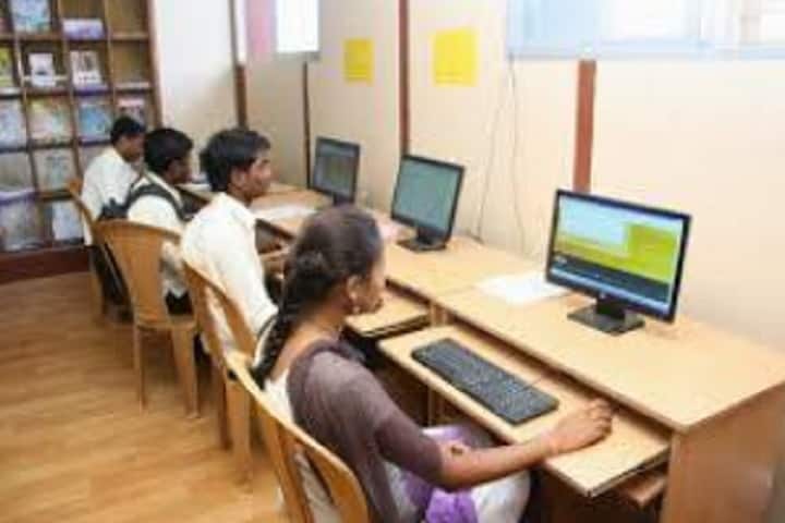 Nanded Education Society's campus in Nanded, Maharashtra, India — photo 5