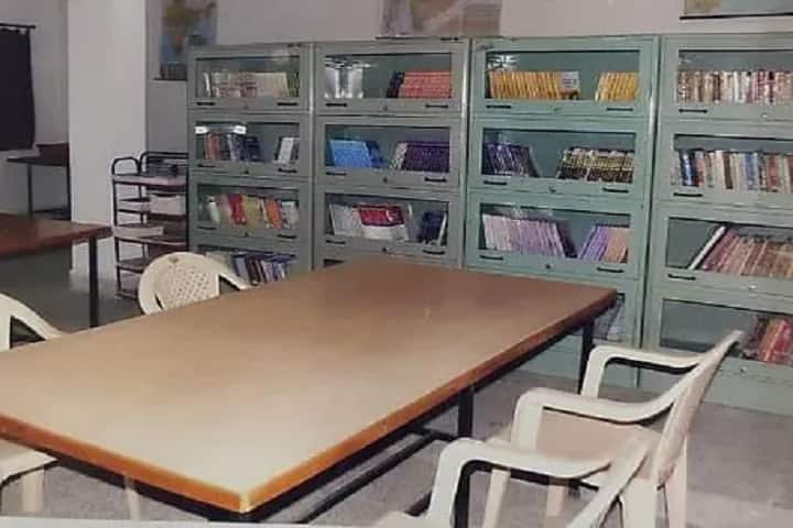 Kasturba Women's Multipurpose Society's campus in Borgaon, Maharashtra, India — photo 4