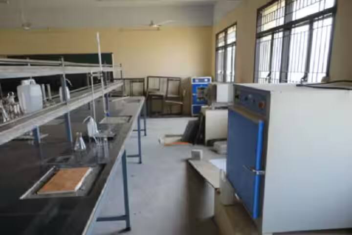 Asan Memorial College of Engineering and Technology campus in Kancheepuram, Tamil Nadu, India — photo 6