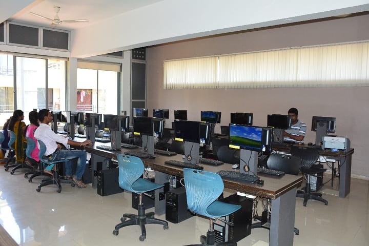 Shri DD Vispute College of Pharmacy and Research Center campus in Panvel, Maharashtra, India — photo 6