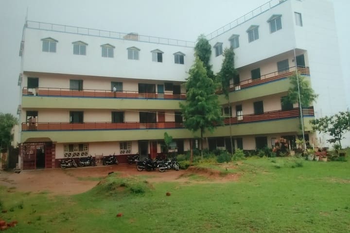 DK Shivakumar College of Education campus in Bhadravathi, Karnataka, India — photo 1