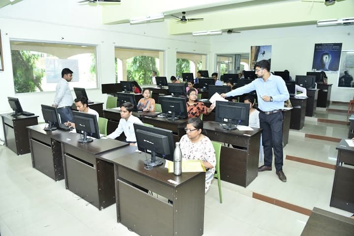 Rungta International Skills University campus in Bhilai, Chhattisgarh, India — photo 4