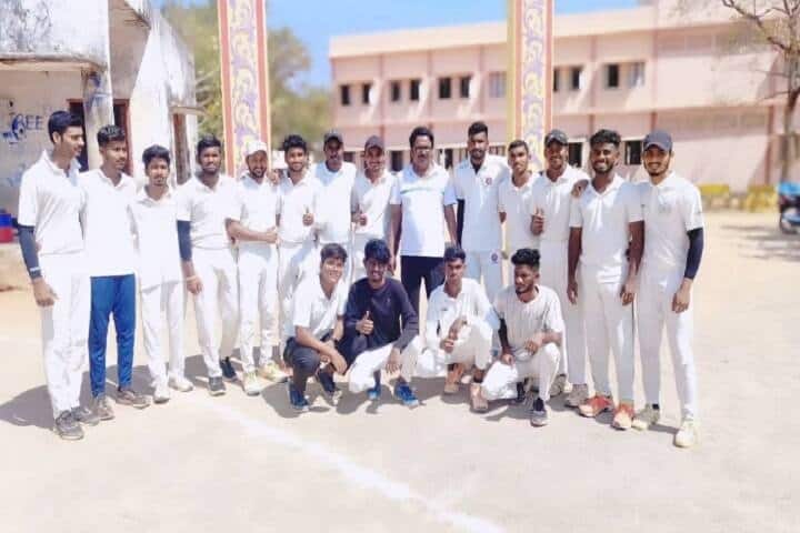 SRR Government Arts and Science College campus in Karimnagar, Telangana, India — photo 6