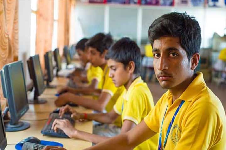 Sri Shambulingeshwara College of Education campus in Mandya, Karnataka, India — photo 5