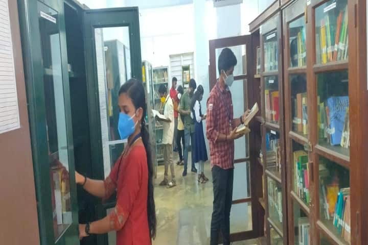 Sree Narayana College campus in Thiruvananthapuram, Kerala, India — photo 4