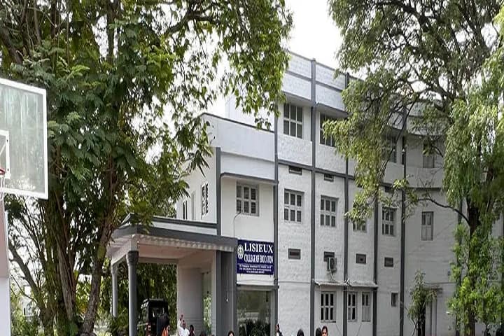 Lisieux College of Education campus in Coimbatore, Tamil Nadu, India — photo 1