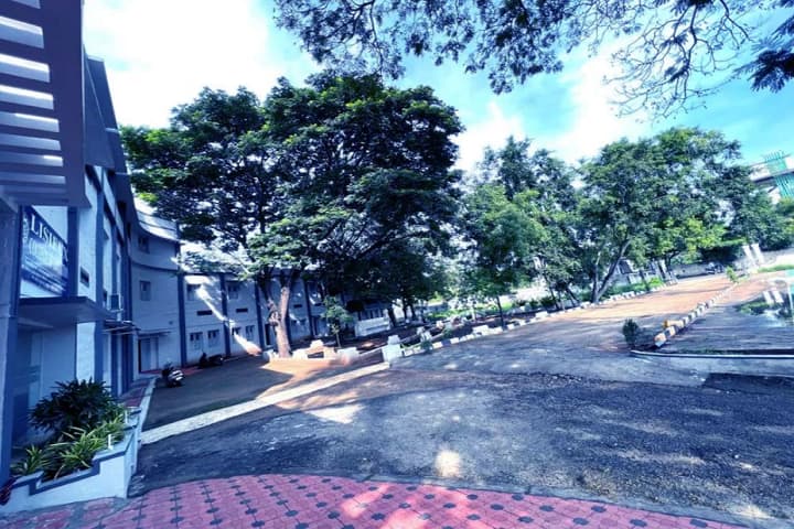 Lisieux College of Education campus in Coimbatore, Tamil Nadu, India — photo 2