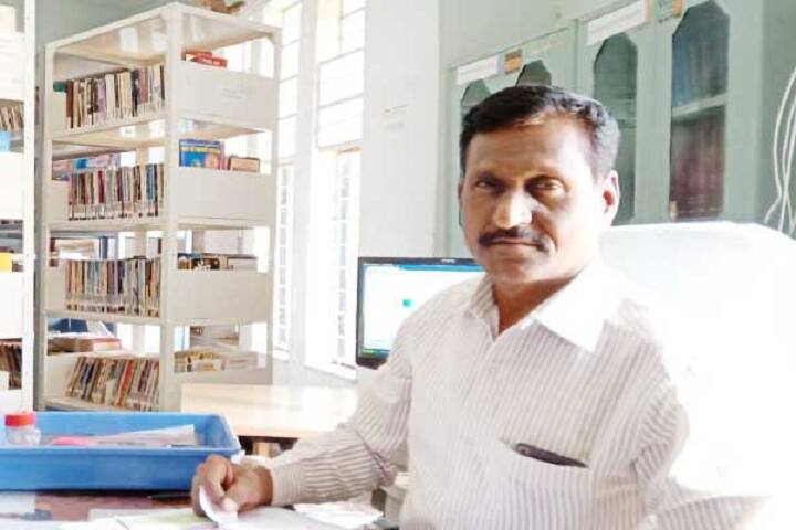 Shri Anand College of Pharmacy campus in Pathardi, Maharashtra, India — photo 4