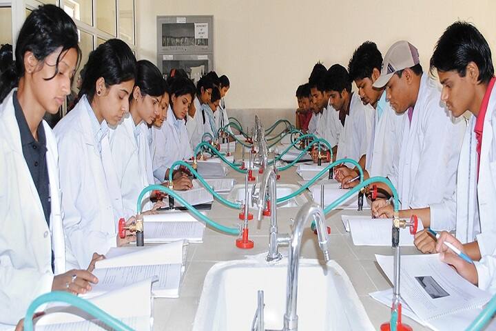 Shri Babu Singh College of Pharmacy campus in Kaushambi, Uttar Pradesh, India — photo 2