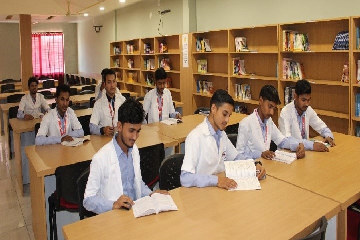 One Beat College of Medical Sciences campus in Lakhimpur Kheri, Uttar Pradesh, India — photo 6