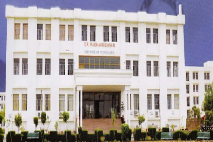 Dr Radhakrishnan Institute of Technology campus in Jaipur, Rajasthan, India — photo 1