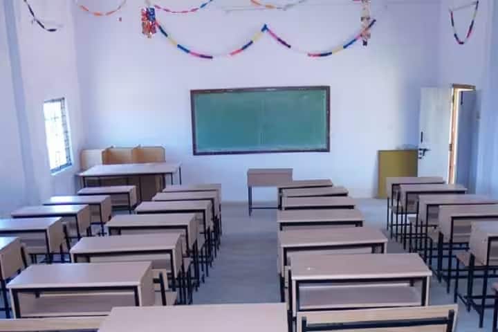 Sakthi Institute of Teacher Education and Research campus in Oddanchatram, Tamil Nadu, India — photo 2