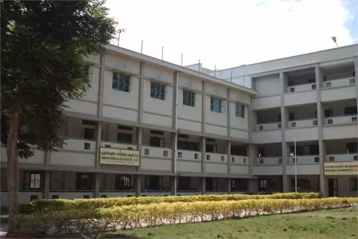 K Nanjappa Gounder College of Education campus in Seelapadi, Tamil Nadu, India — photo 1