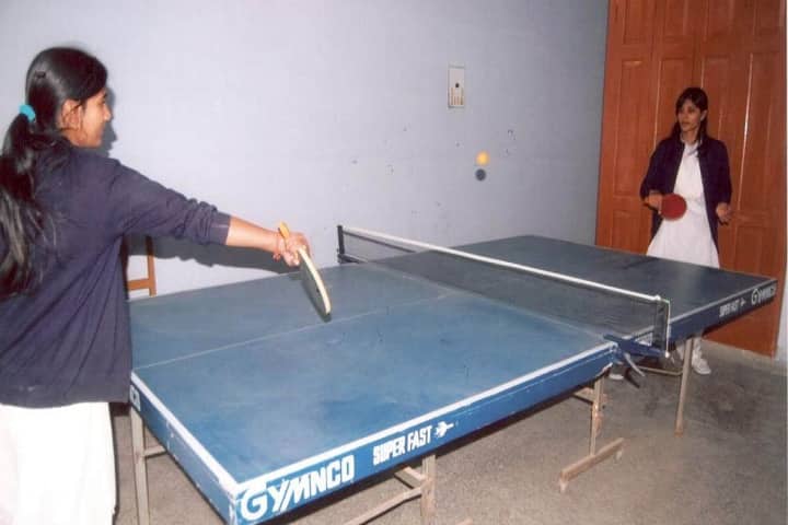 Smt Narayani Devi Verma Women Teachers Training College campus in Bhilwara, Rajasthan, India — photo 5