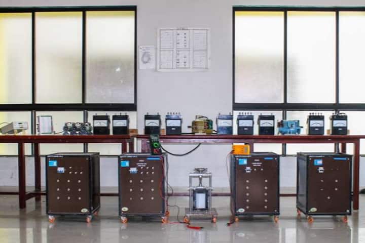 Chhotubhai Gopalbhai Patel Institute of Technology campus in Bardoli, Gujarat, India — photo 5