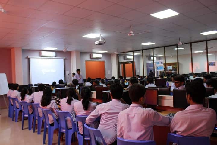 Chhotubhai Gopalbhai Patel Institute of Technology campus in Bardoli, Gujarat, India — photo 6