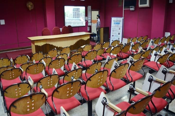 Lingaya's Lalita Devi Institute of Management and Sciences campus in New Delhi, Delhi, India — photo 6