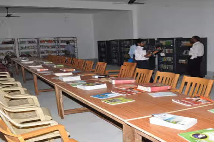Ramesh Prasad Yadav Teacher's Training College campus in Koderma, Jharkhand, India — photo 2