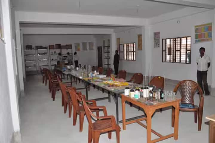 Ramesh Prasad Yadav Teacher's Training College campus in Koderma, Jharkhand, India — photo 3