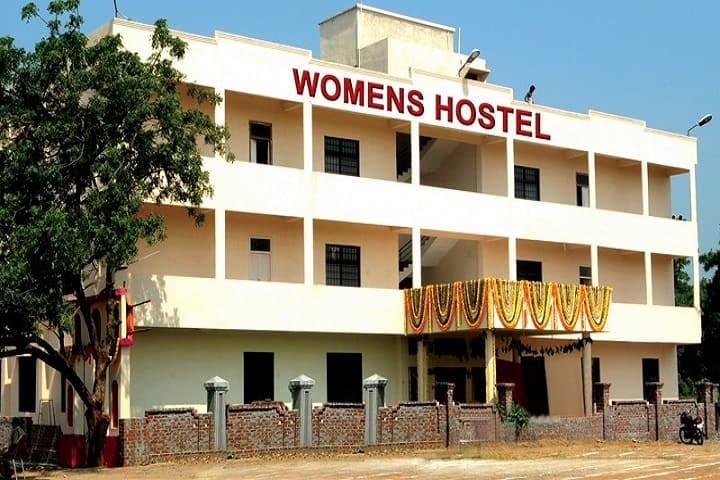 Lal Bahadur College campus in Warangal, Telangana, India — photo 4