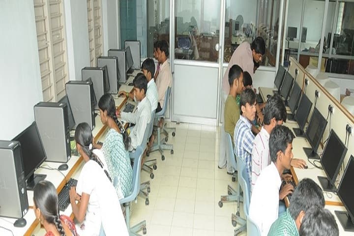 Lal Bahadur College campus in Warangal, Telangana, India — photo 6