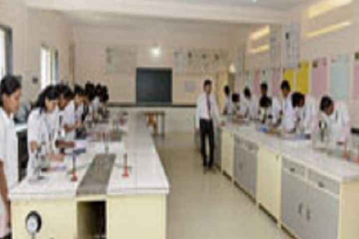 Shree Santkrupa College of Pharmacy campus in Satara, Maharashtra, India — photo 3