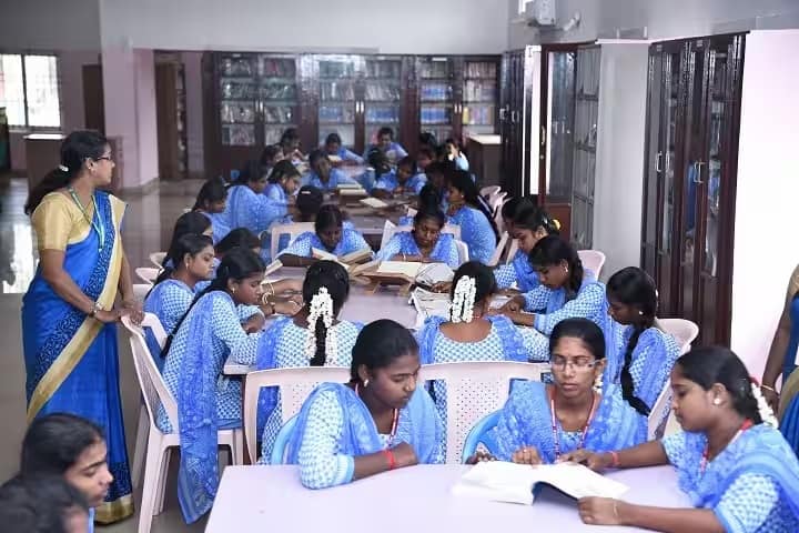 Idhaya College for Women campus in Kumbakonam, Tamil Nadu, India — photo 4