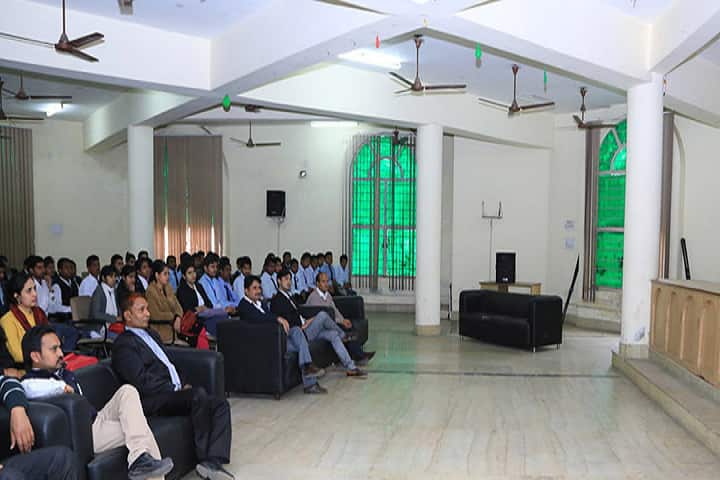 Shree Ram College of Pharmacy campus in Meerut, Uttar Pradesh, India — photo 1