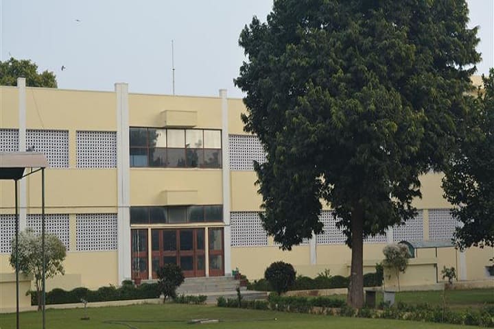 Birla Institute of Technology, Mesra, Jaipur Campus (BIT Mesra) campus in Jaipur, Rajasthan, India — photo 2