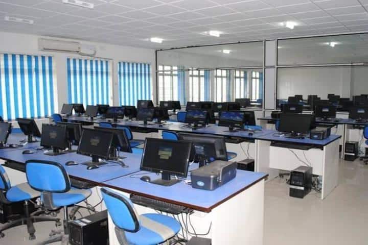 NSHM College of Pharmaceutical Technology campus in Kolkata, West Bengal, India — photo 4