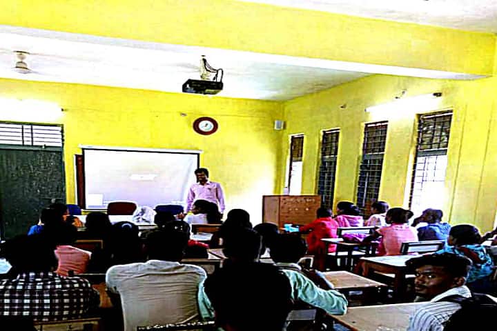 Government Lal Kalind Singh College campus in Antagarh, Chhattisgarh, India — photo 2