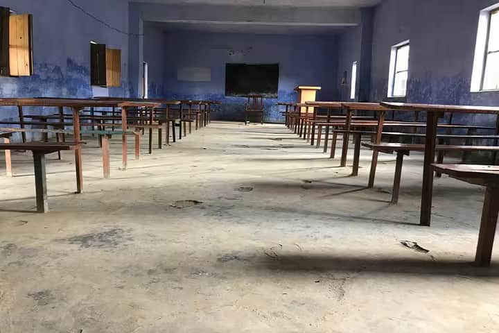 Siddique Ahmad PG College campus in Deoria, Uttar Pradesh, India — photo 4