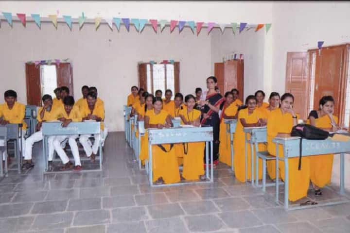 Shri Siddeshwar B Ed College campus in Kalaburagi, Karnataka, India — photo 2