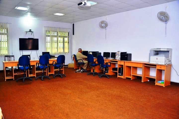 Kishori Raman Girls PG College campus in Mathura, Uttar Pradesh, India — photo 4