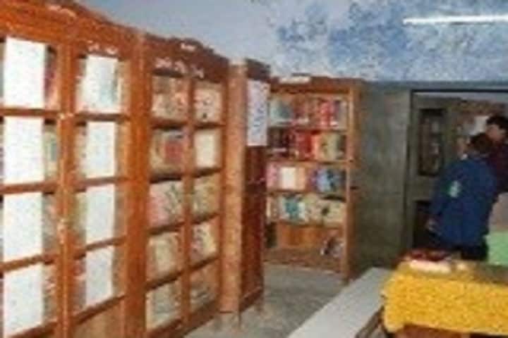 Smt BCJ College of Education campus in Khambhat, Gujarat, India — photo 3