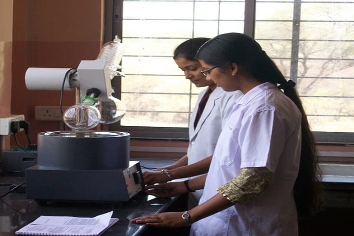 Progressive Education Society's Modern College of Pharmacy for Ladies campus in Pune, Maharashtra, India — photo 4